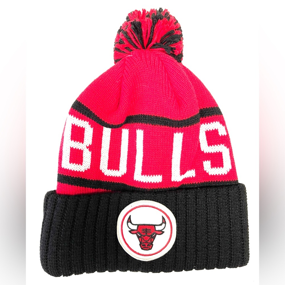 Mitchell & Ness NBA Bulls Pom Beanie